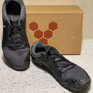 VIVOBAREFOOT trail shoes EU 41